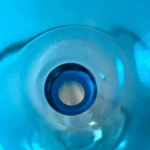 2 Crate & Barrel Gem Wine Glasses – Aqua Balloon Style – 21 oz – Pair Made in Sl - Picture 7 of 10